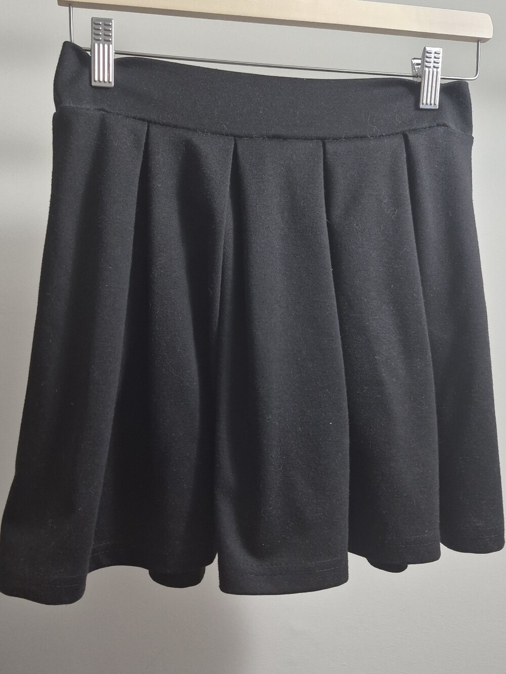 Simons Black  Skirt